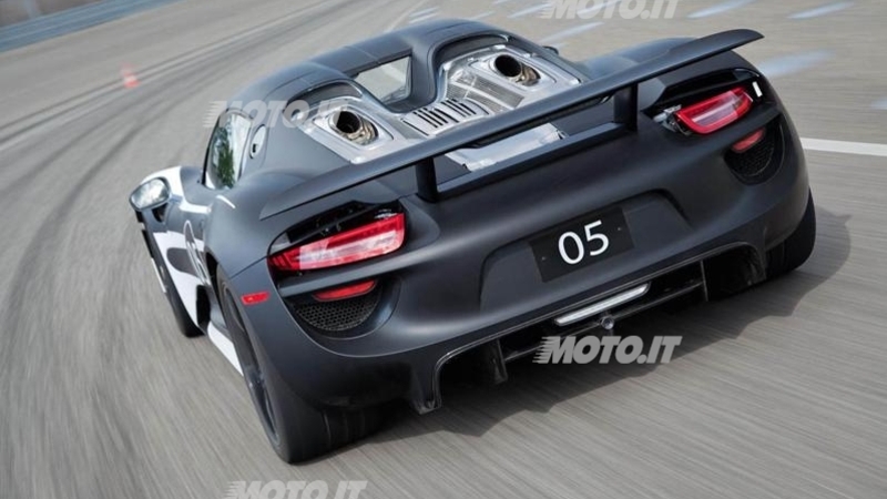 Porsche 918 Spyder: ulteriori immagini e dettagli