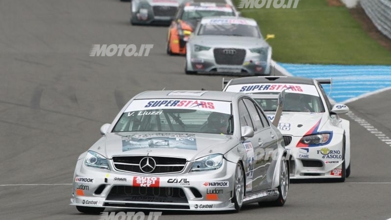 Superstars Series: Liuzzi sul podio a Donington