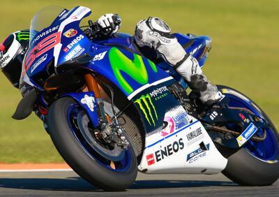 MotoGP. Lorenzo conquista la pole del GP di Valencia