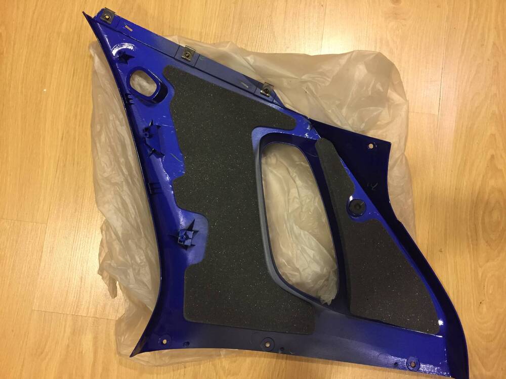 Carena Yamaha R6 99/00 (2)