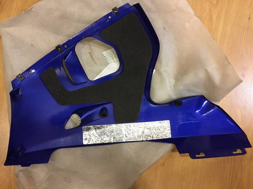 Carena Yamaha R1 98/99 (2)