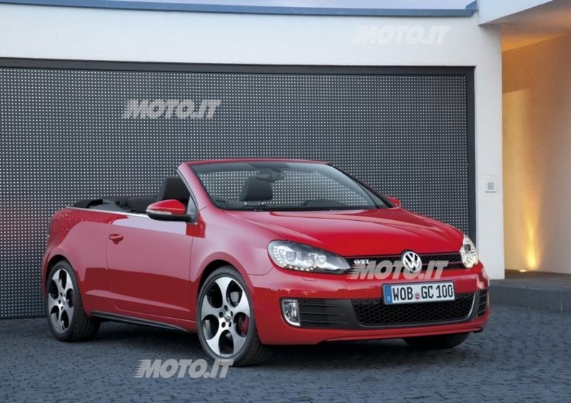 Volkswagen Golf GTI Cabriolet: listino prezzi