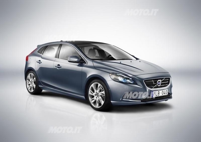 Volvo V40: pneumatici Bridgestone per il primo equipaggiamento