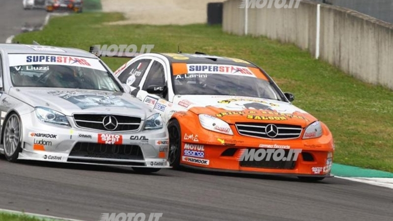 Superstars Series 2012: al Mugello vincono Larini e Sini