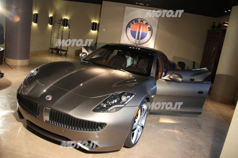Fisker Karma incontra i clienti a Milano