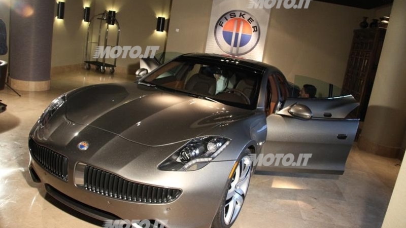 Fisker Karma incontra i clienti a Milano