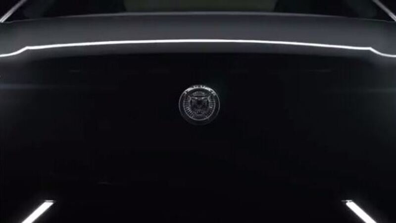 Salone di Los Angeles 2016: Jaguar presenta un concept elettrico? [Video]