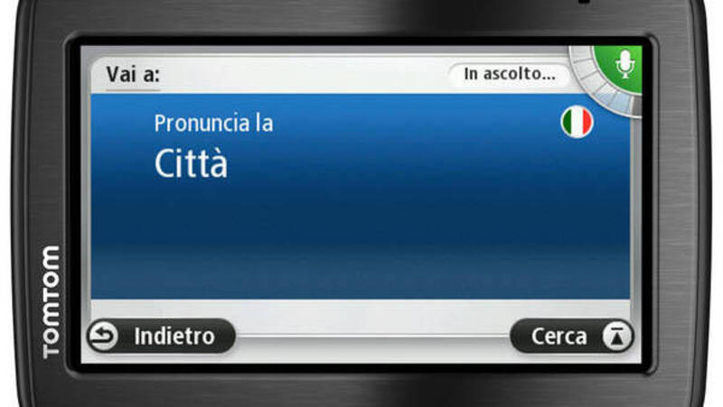 TomTom VIA 130: nuovo navigatore a comando vocale