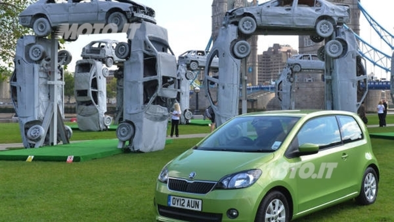 Skoda Citihenge: ricreata Stonehenge a Londra