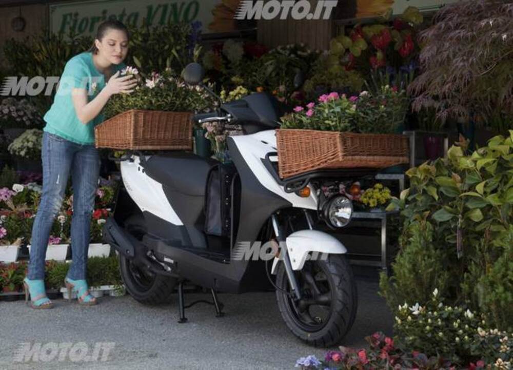 Kymco Agility 125 Carry (2021 - 25) (3)