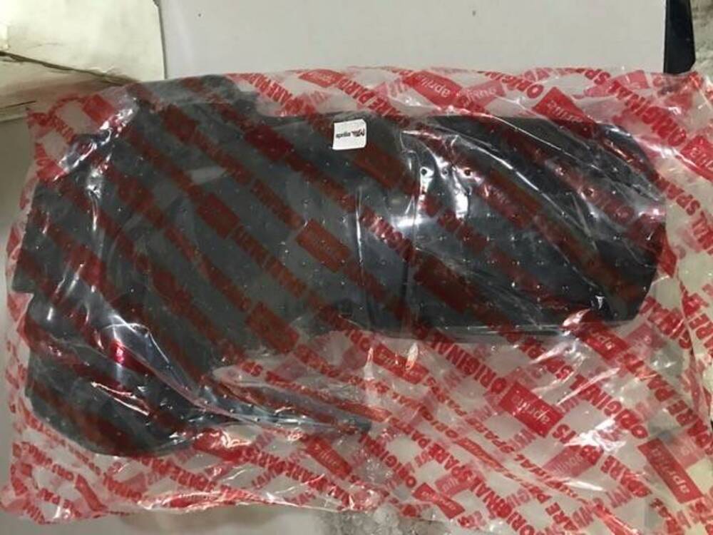 parafango sr 50 Aprilia (2)