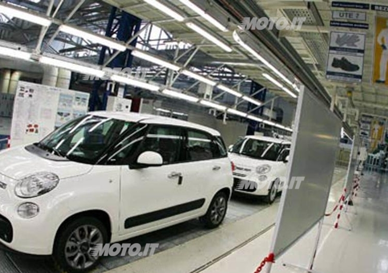 Fiat 500L: lo stabilimento di Kragujevac