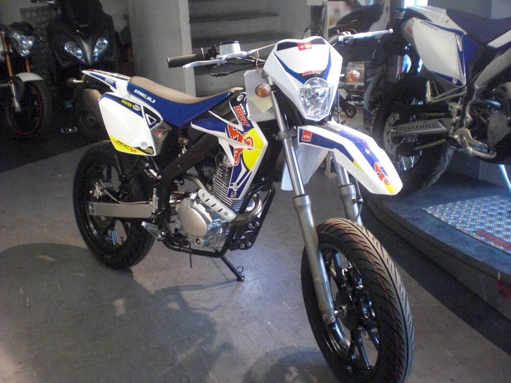 Rieju Marathon 125 Motard A.C. (2011 - 17) (4)