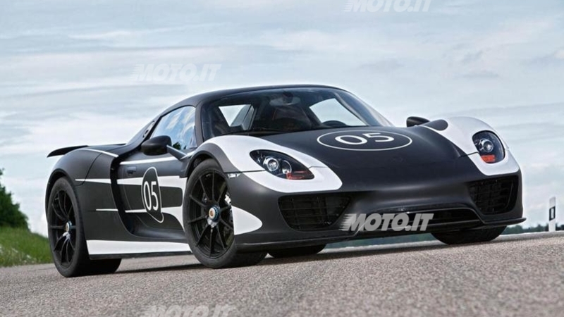 Porsche 918 Spyder: in listino da 786.954 euro