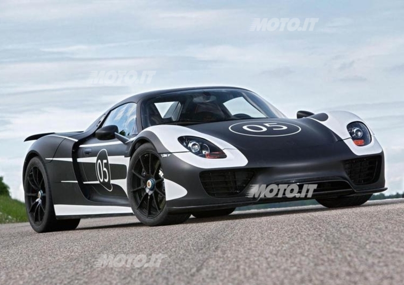 Porsche 918 Spyder: in listino da 786.954 euro