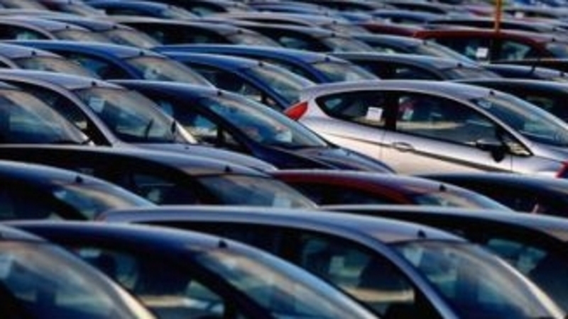 Mercato auto Italia: a marzo - 4,9%