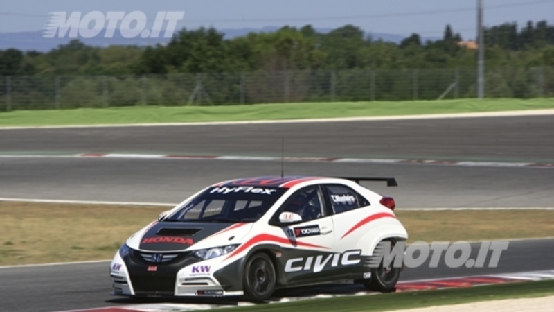 Honda Civic WTCC: iniziati i collaudi in pista