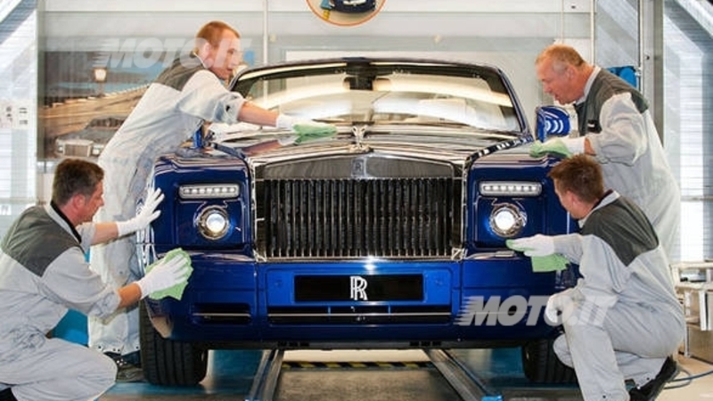 Rolls Royce: assunti 50 nuovi dipendenti per la personalizzazione