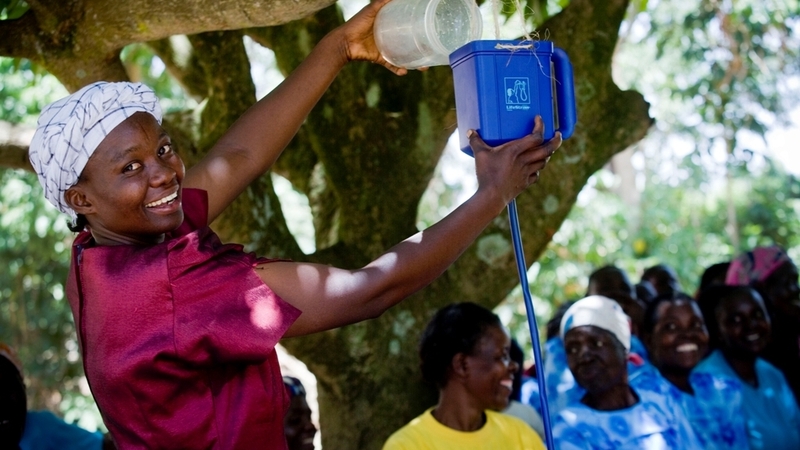 Jaguar Land Rover: il progetto LifeStraw per portare l&#039;acqua in Kenya