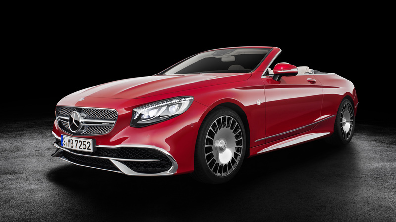 Mercedes-Maybach S 650 Cabriolet al Salone di Los Angeles 2016 [Video]