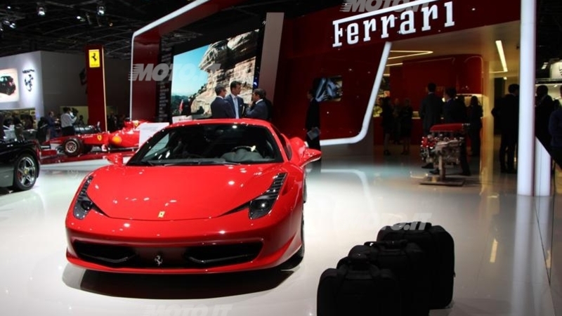 Ferrari al Salone di Parigi 2012