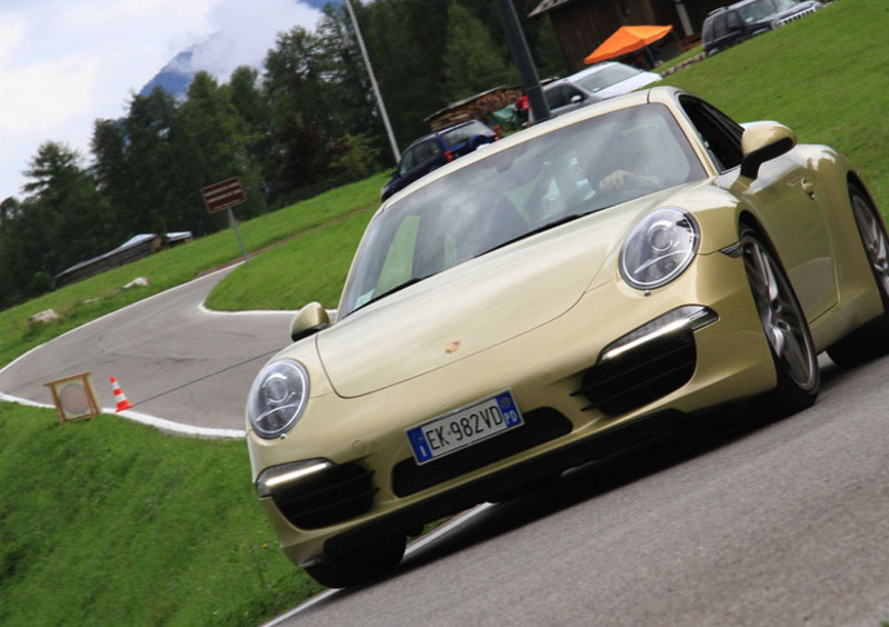 Porsche 911 Carrera S