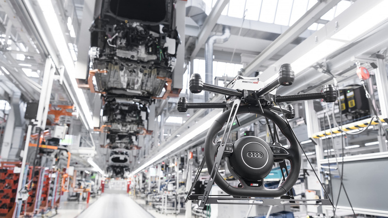 Audi Smart Factory: con robot e big data, produrre con la massima efficienza