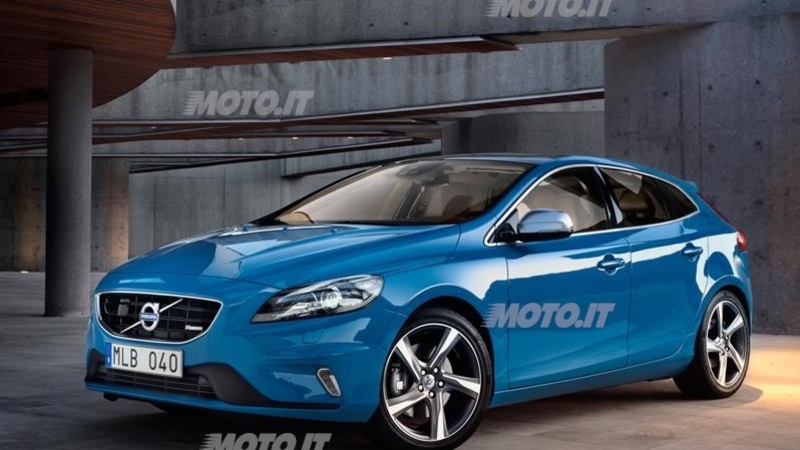 Volvo V40 Cross Country e R-Design: i listini prezzi