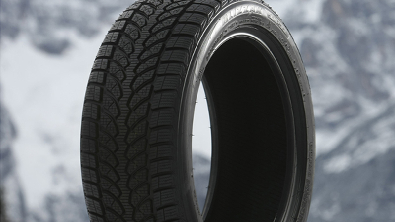 Bridgestone Blizzak LM-32