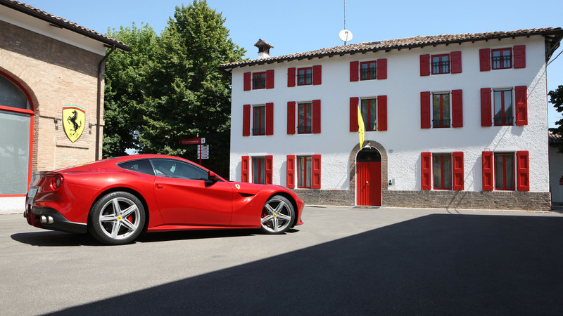 Ferrari: una F12berlinetta all&#039;asta per le vittime dell&#039;Uragano Sandy