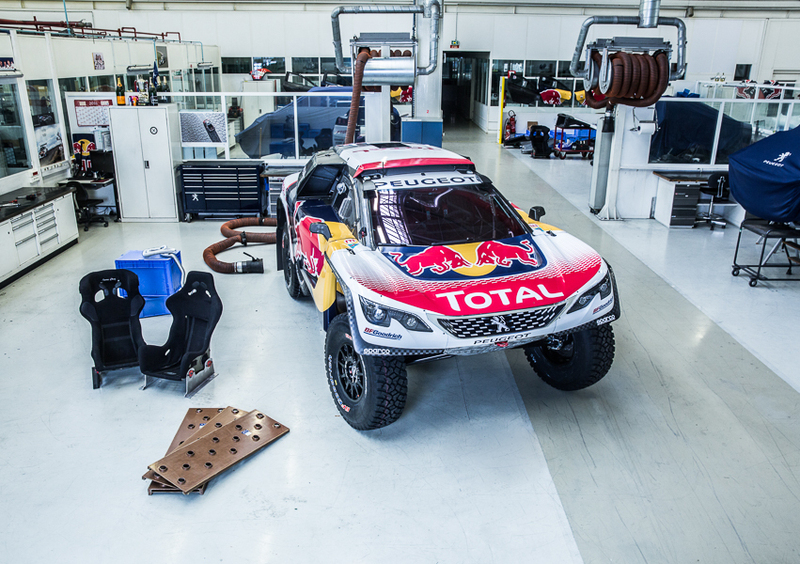 Dakar 2017: Peugeot 3008 DKR, ecco la livrea