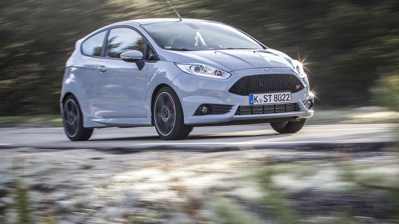 Ford Fiesta ST200 [Video Primo Test]