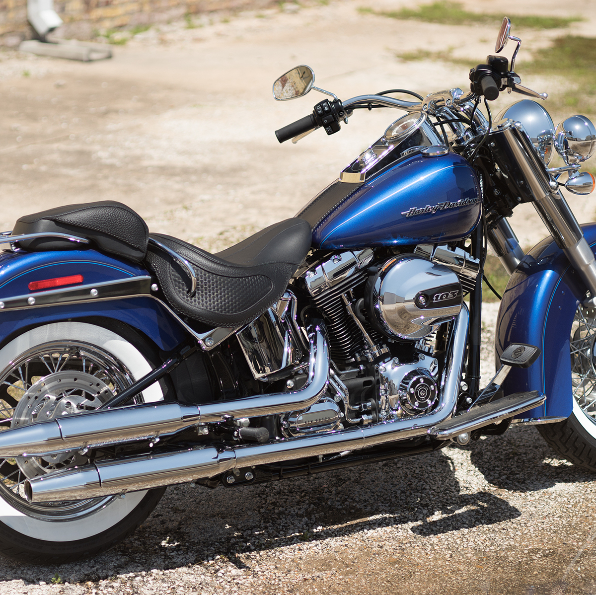 Harley-Davidson 1690 Deluxe (2016 - 17) - FLSTN