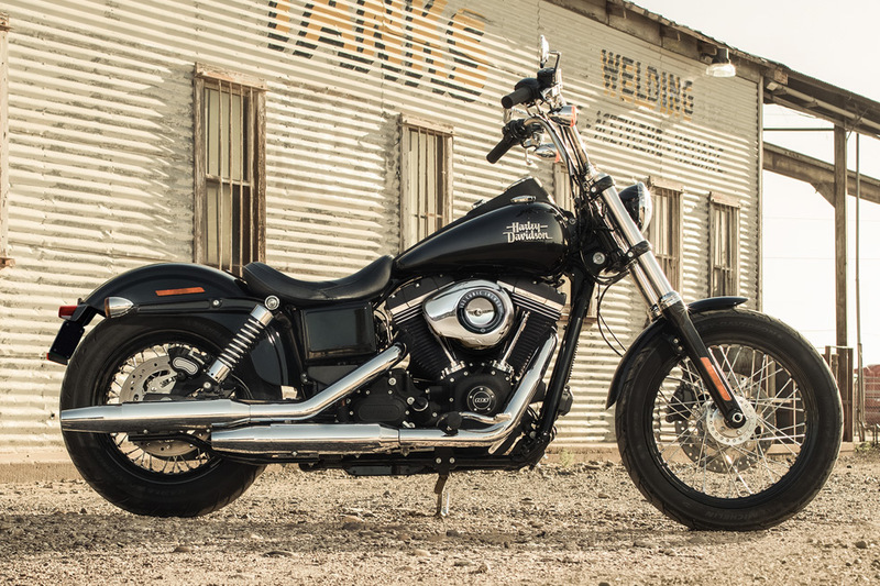 Harley-Davidson Dyna 1690 Street Bob (2017) - FXDB