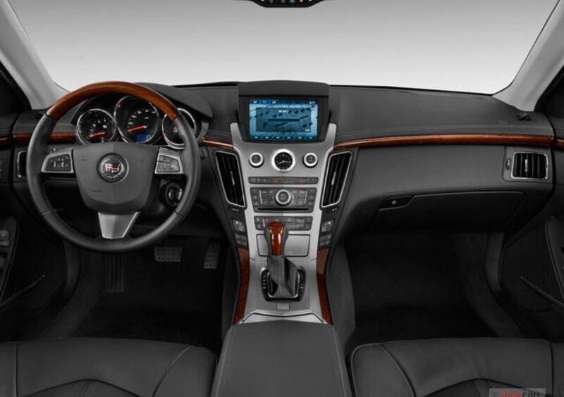 Cadillac CTS Station Wagon (2010-14) (4)