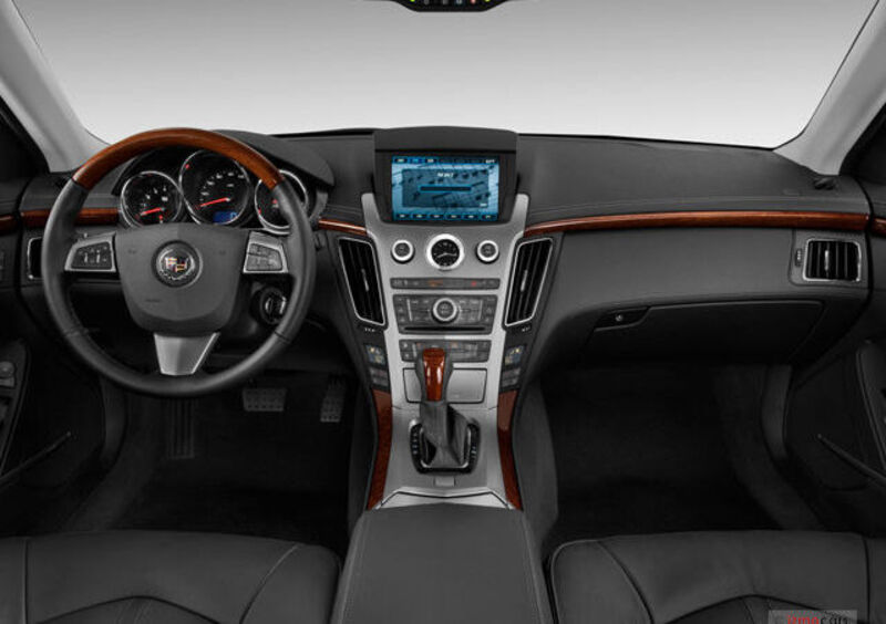Cadillac CTS Station Wagon (2010-14) (4)
