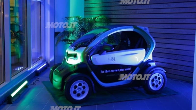 Twizy Way by Renault: un innovativo car-sharing alle porte di Parigi