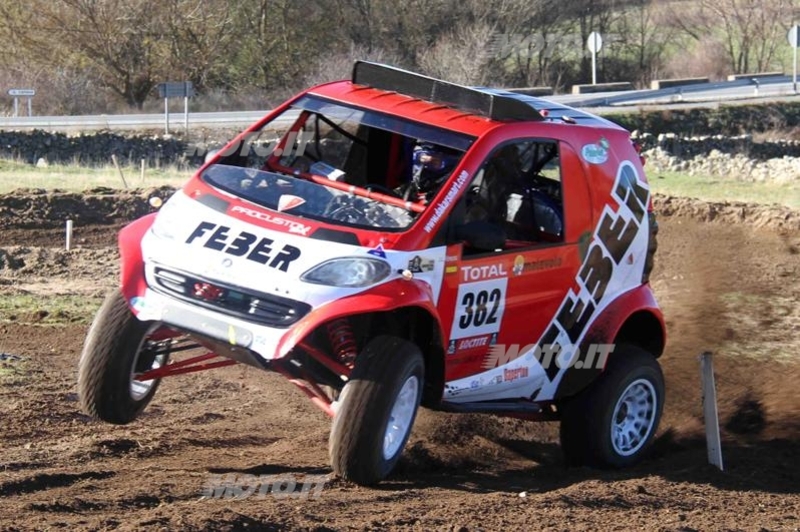 Dakar 2013: al via anche una smart