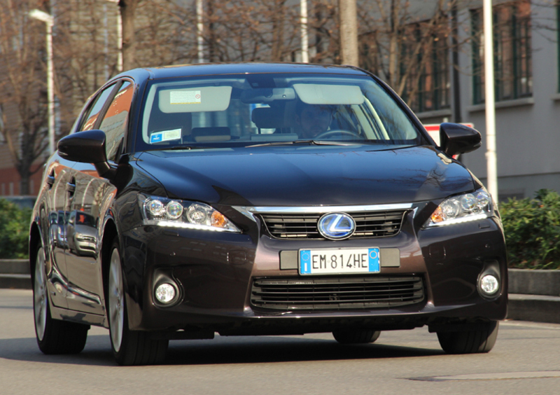 Lexus CT 200h