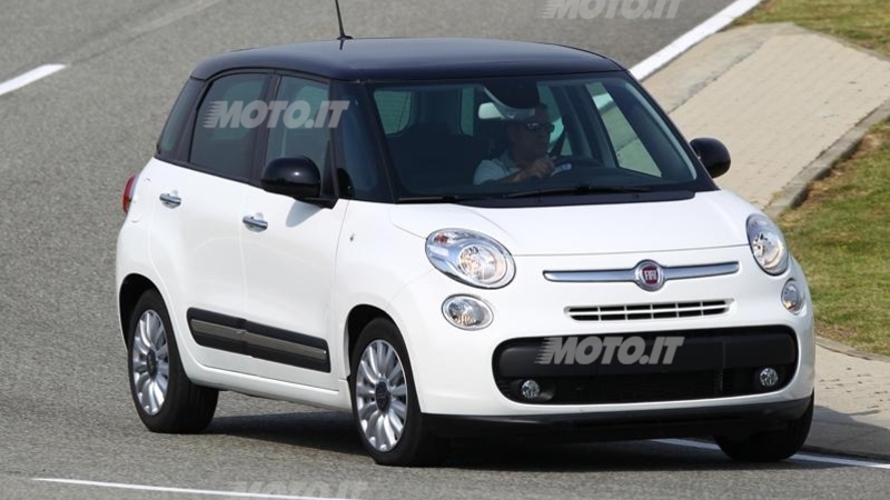 Fiat 500L: ora anche con City Brake Control