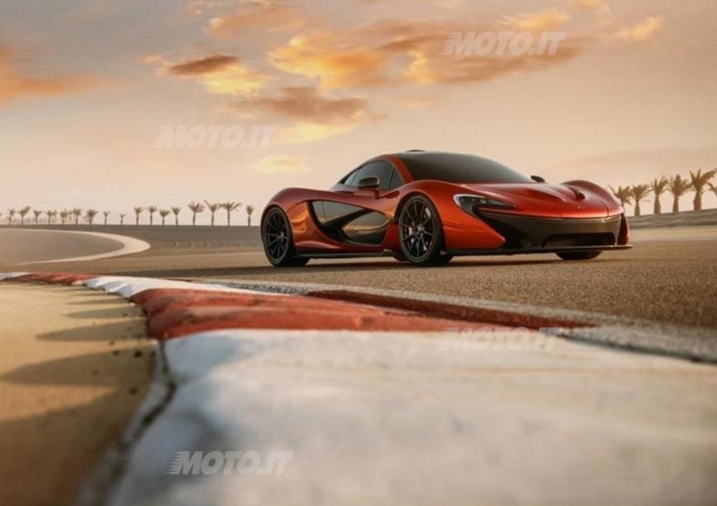 McLaren P1: le prime immagini del modello di serie