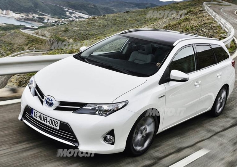 Toyota Auris Touring Sports: a Ginevra la versione familiare