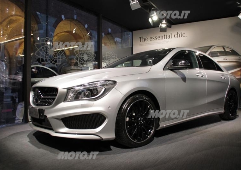 Mercedes-Benz CLA in anteprima europea a Milano moda 2013