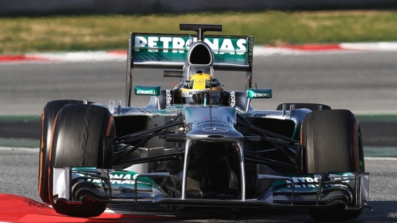 Formula 1 test Barcellona giorno 4. Hamilton in testa con la Mercedes
