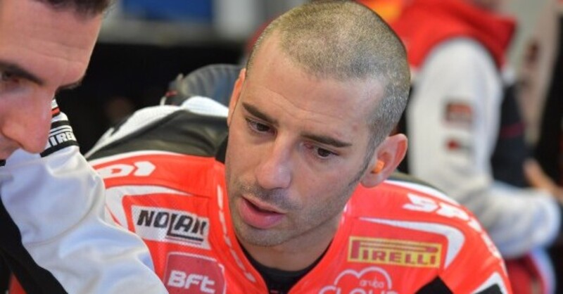 SBK. Lesione al menisco per Melandri