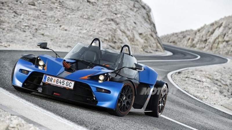 KTM X-Bow GT: finestrini e parabrezza per la quattro ruote austriaca