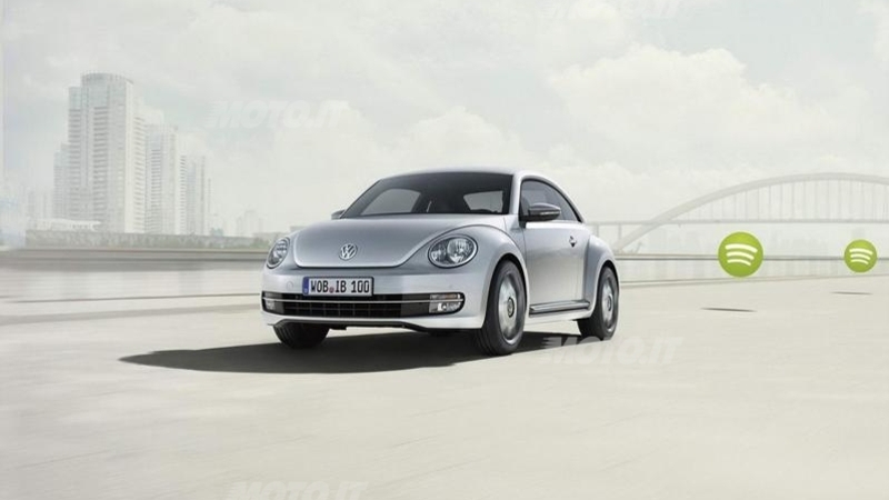 Volkswagen iBeetle e iBeetle Cabriolet: il Maggiolino per iPhone