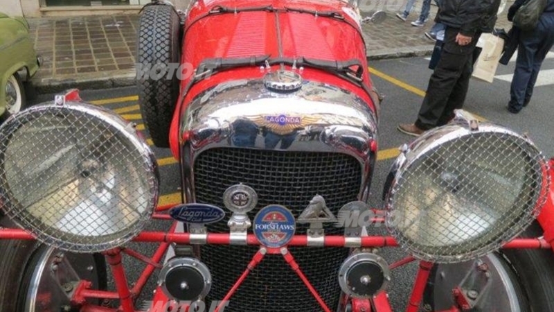 La Mille Miglia e le auto storiche. Troppi privilegi per ricchi secondo Il Fatto Quotidiano