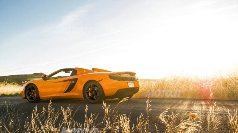 McLaren MP4-12C 50&deg; anniversario