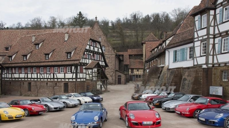 Porsche Italian Tour: anche la Parade a Cortina per festeggiare i 50 anni della 911